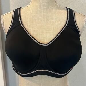 FREYA SONIC STORM SPORTS BRA 4892 - NWOT - 40D